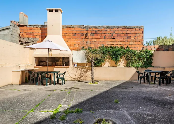 Casal Ventoso Apartament *